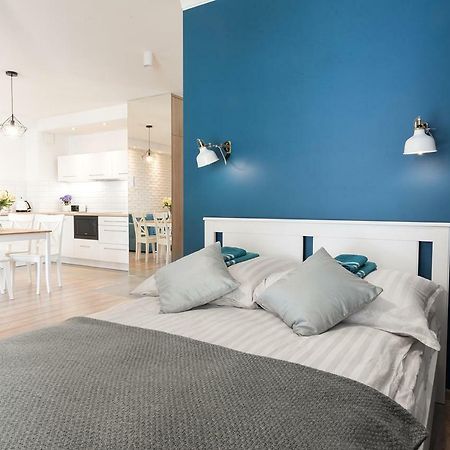 Blue Apartment In Vibrant Heart Of גדינייה מראה חיצוני תמונה