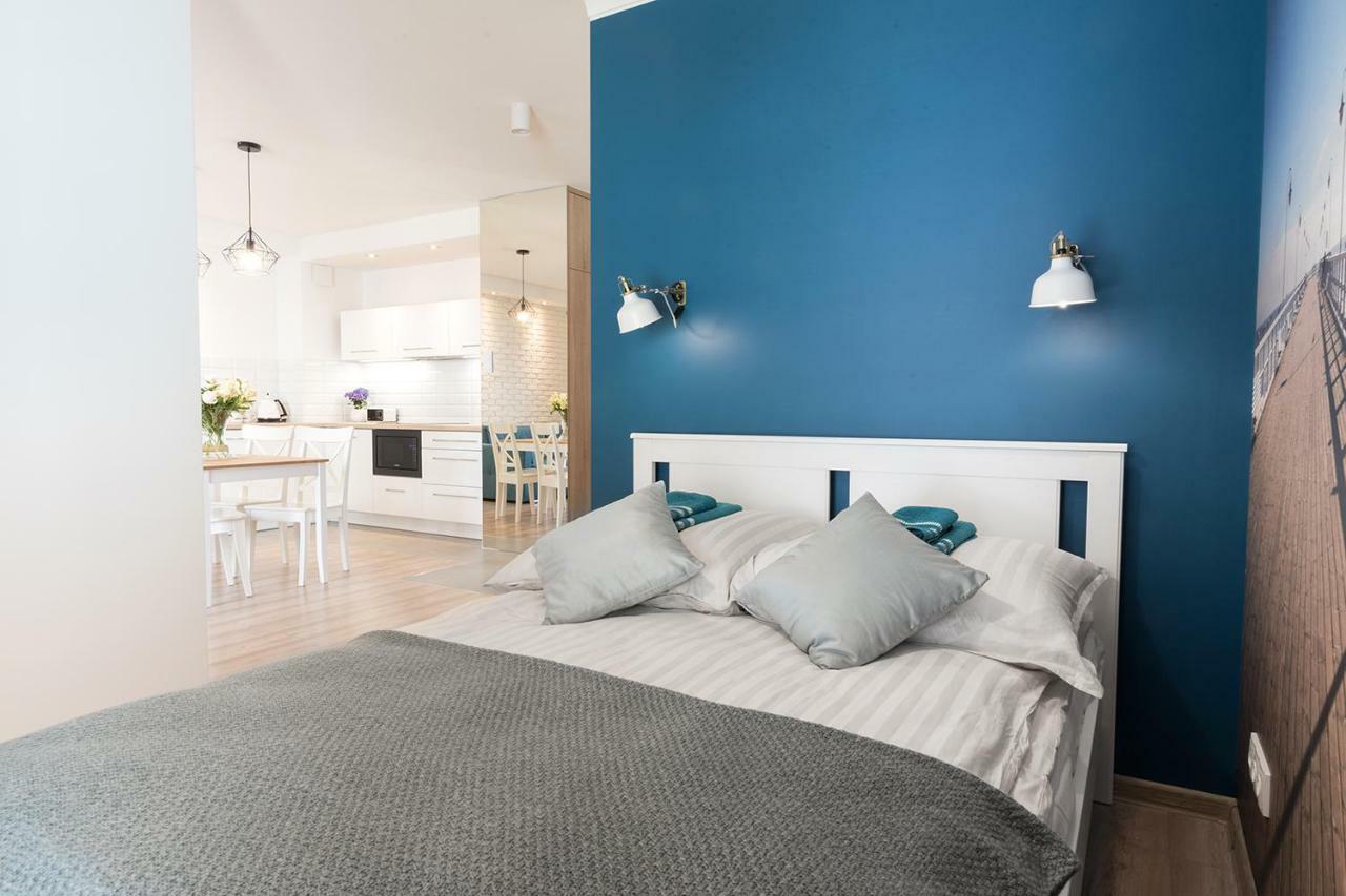 Blue Apartment In Vibrant Heart Of גדינייה מראה חיצוני תמונה